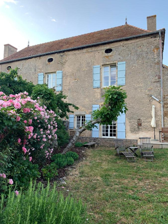 Chatel de Bierre Sigy-le-Châtel Exterior foto